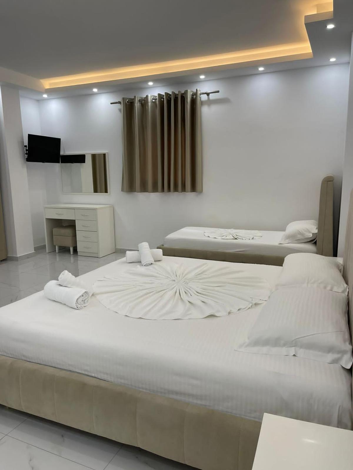 Anna Hotel Ksamil Dış mekan fotoğraf
