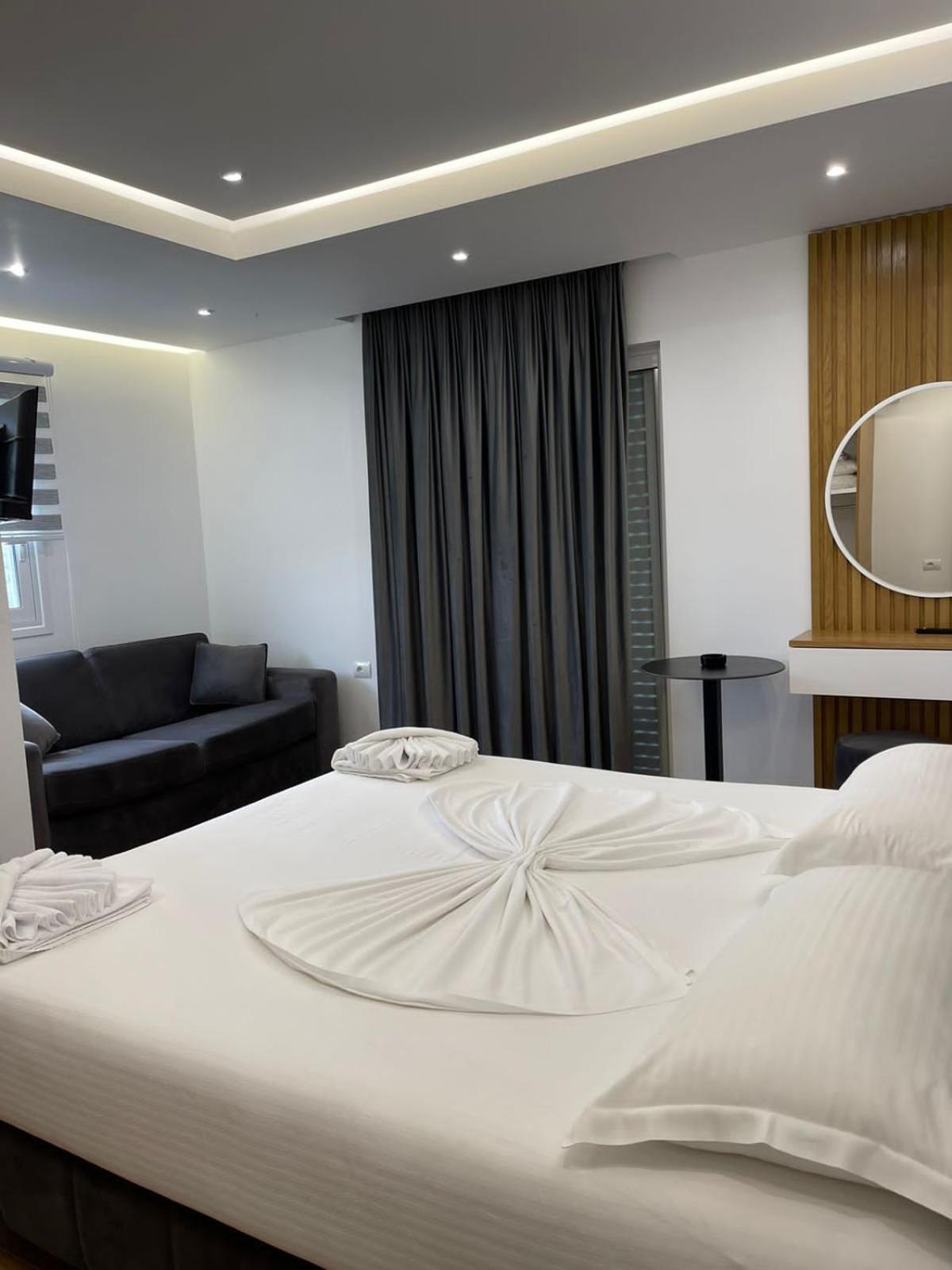 Anna Hotel Ksamil Dış mekan fotoğraf